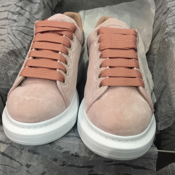 SOLD • SOLD • SOLD•••Alexander McQueen sneakers - Picture 7 of 12